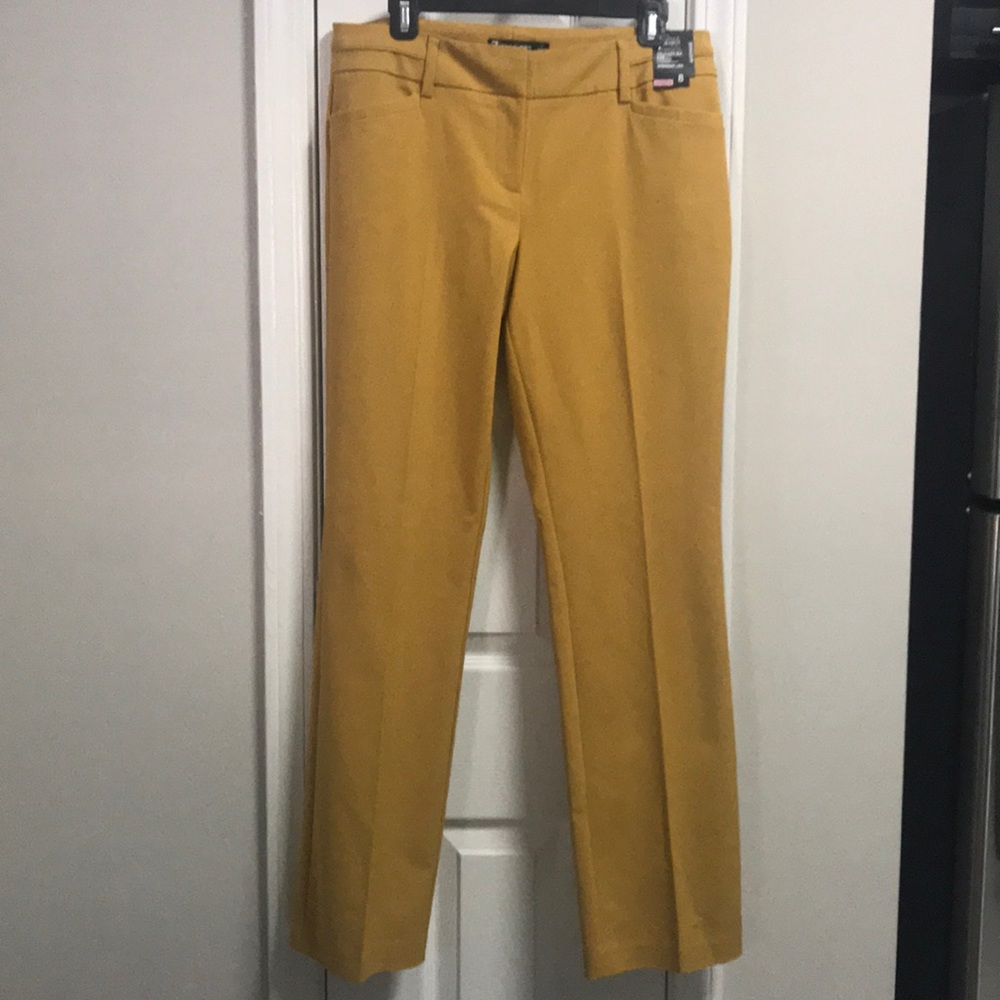 NWT NY&Co. signature fit straight leg pants
